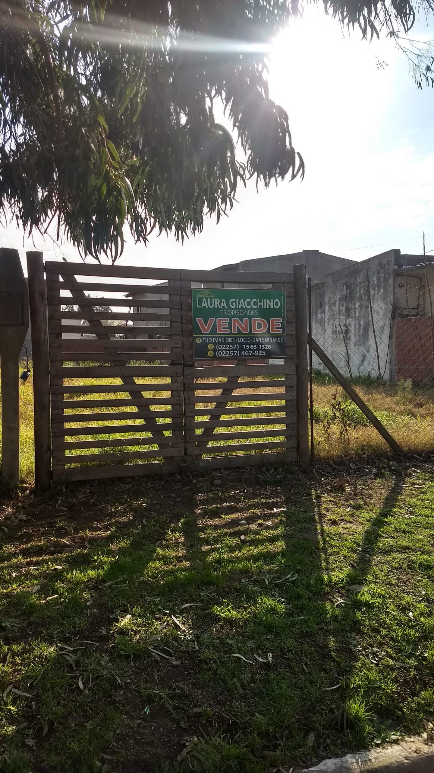 Lote en Venta de 10 x 35 Metros con Servicios en Mar de Ajo 