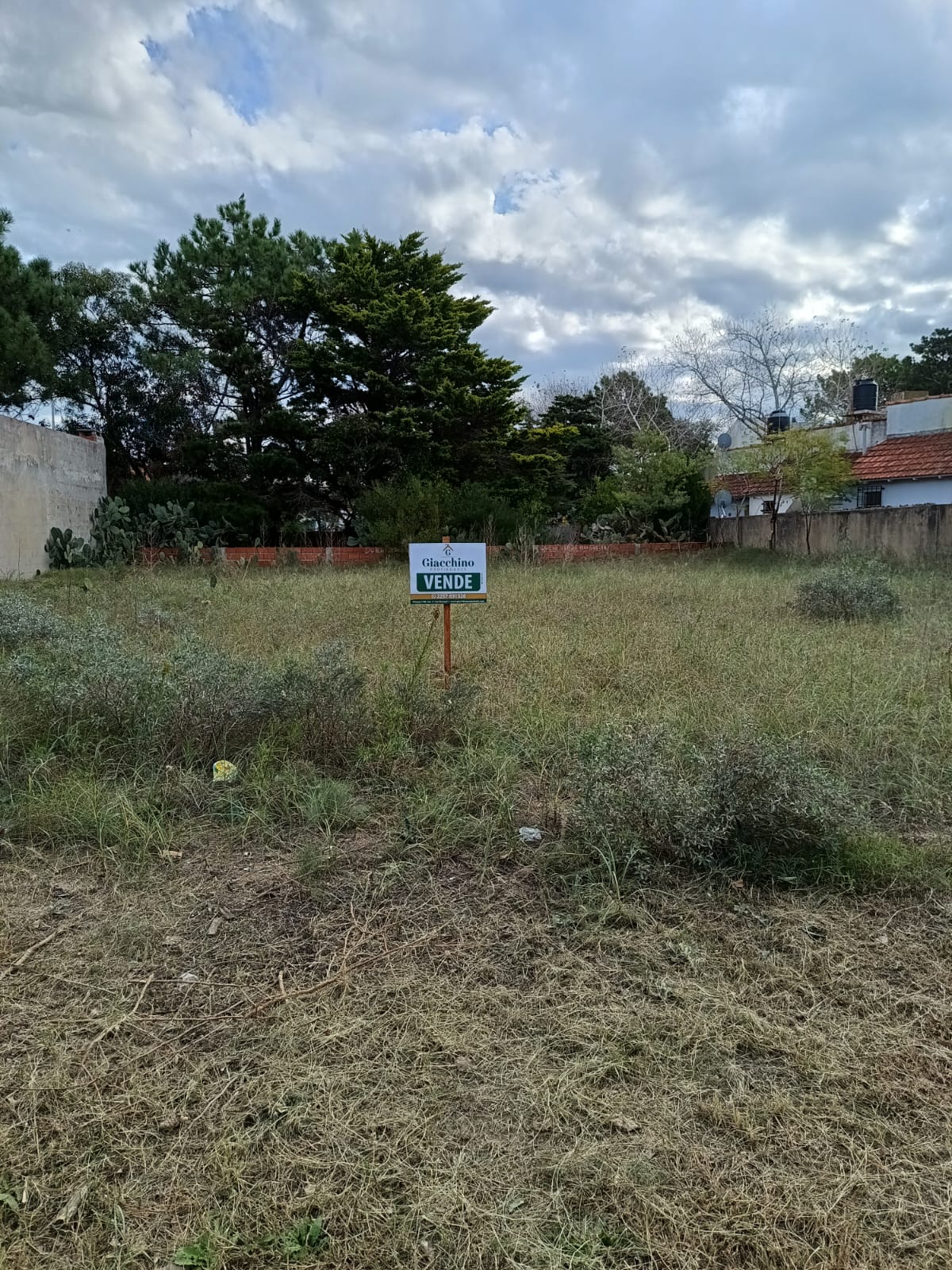 VENTA LOTE LAS TONINAS Retasado