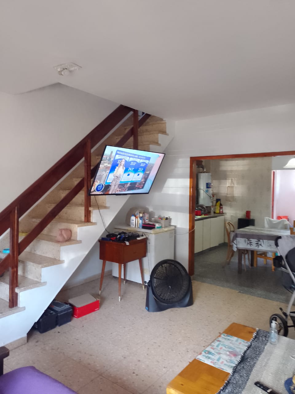 Casa en Venta con Lote Propio sobre Avenida Comercial en San Bernardo