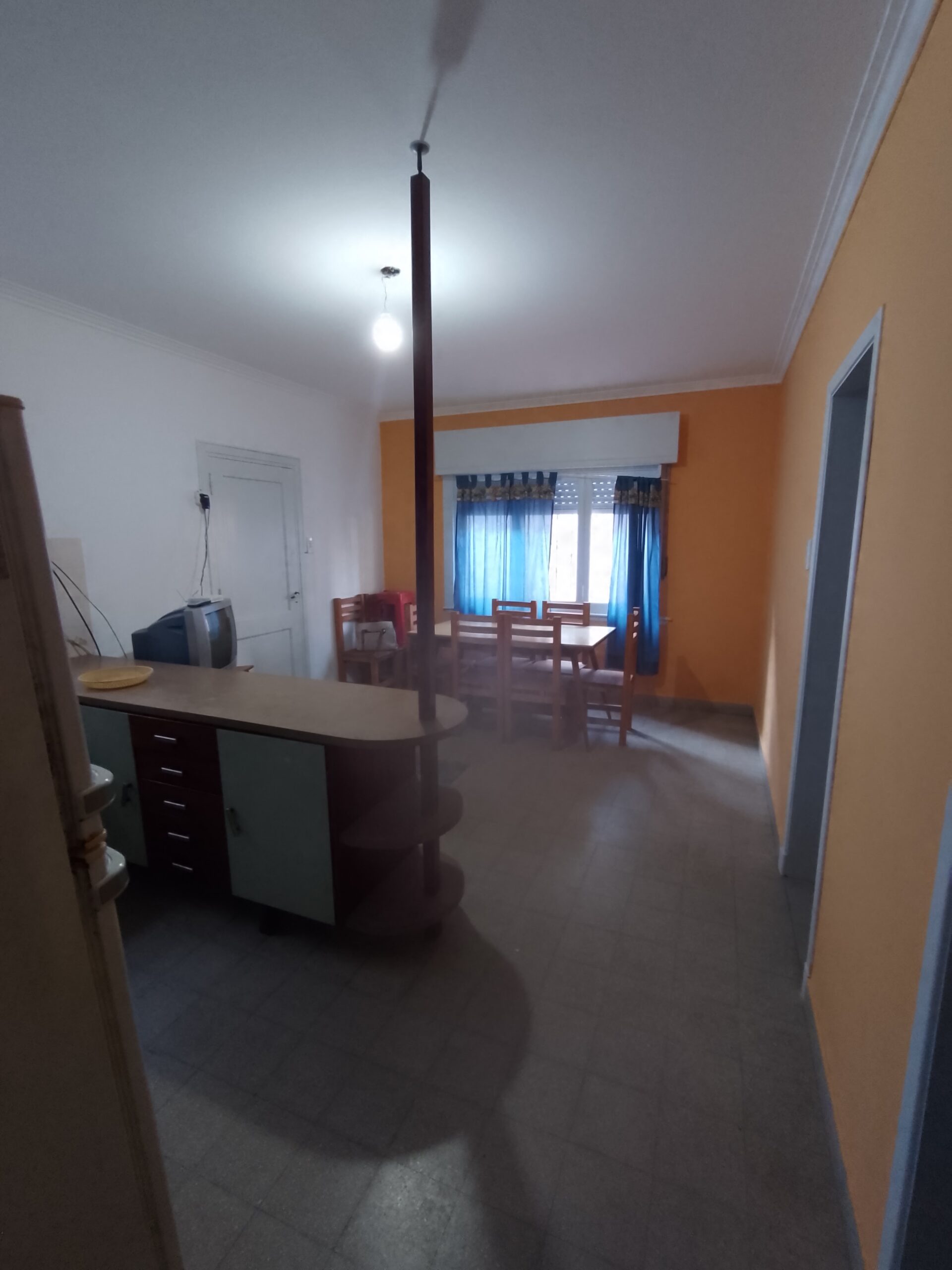 Casa en Venta de 3 Ambientes con Patio y Parrilla a 2 Cuadras del Mar